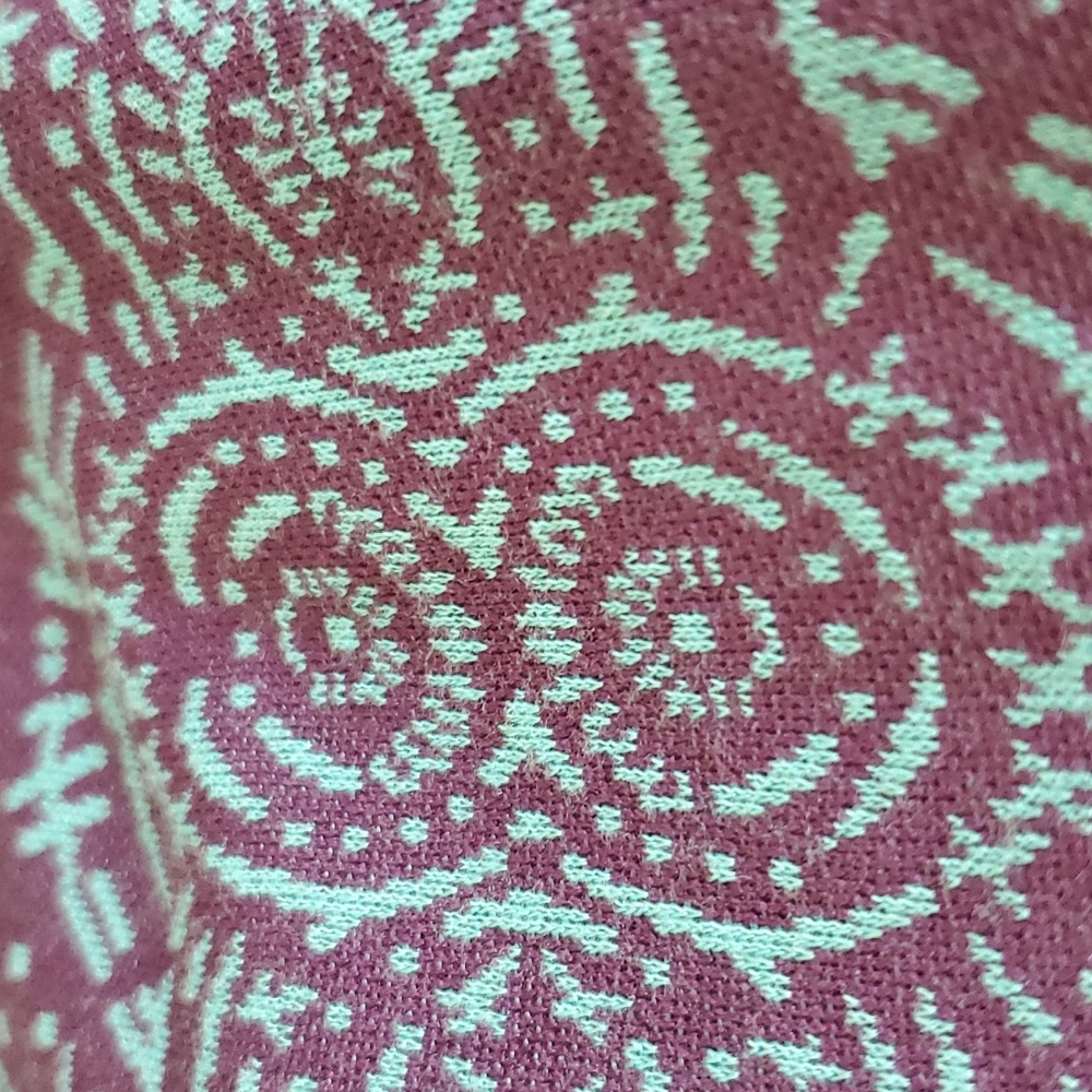 Lularoe Classic/Cassie Outfit - Picture 2 of 9